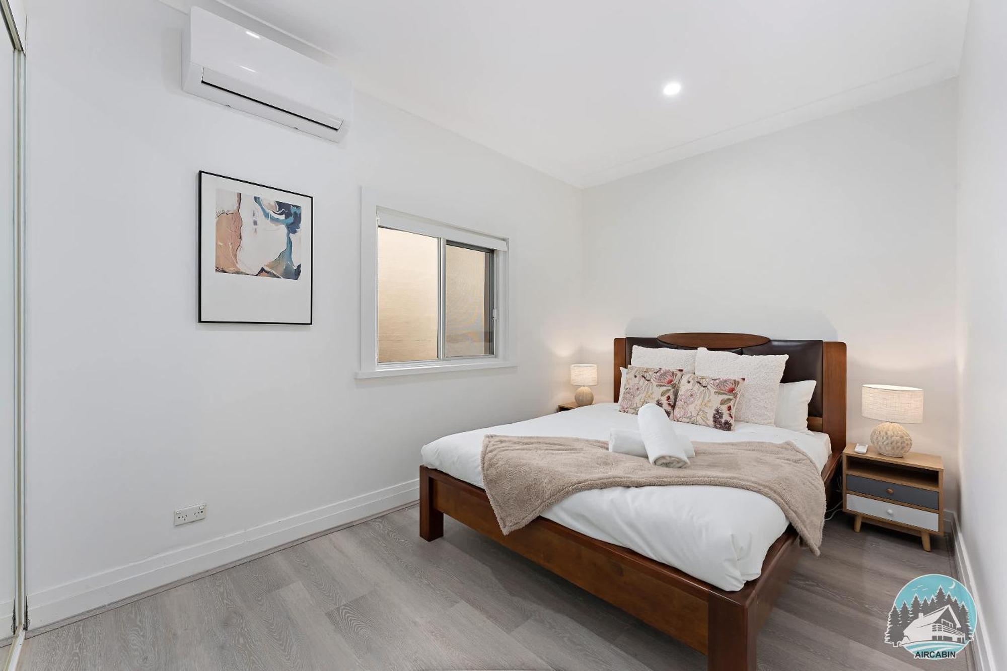 Appartamento Stylish 4-bed Loft In Manly Walk To & Ferry Sydney